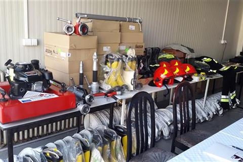 DOBOJ: Vatrogascima uručena oprema vrijedna 40.000 km (FOTO) (VIDEO)