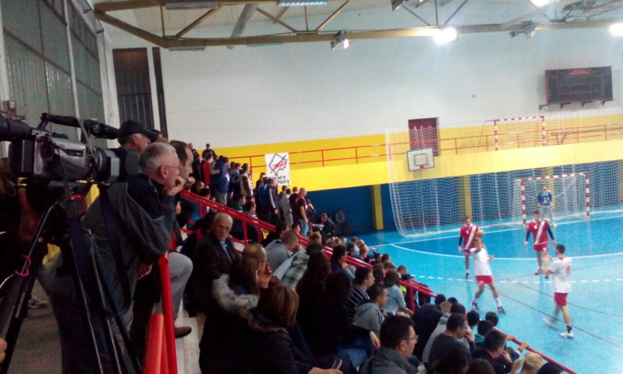 DOBOJ: Komšijski derbi, Sloga dočekuje Gračanicu