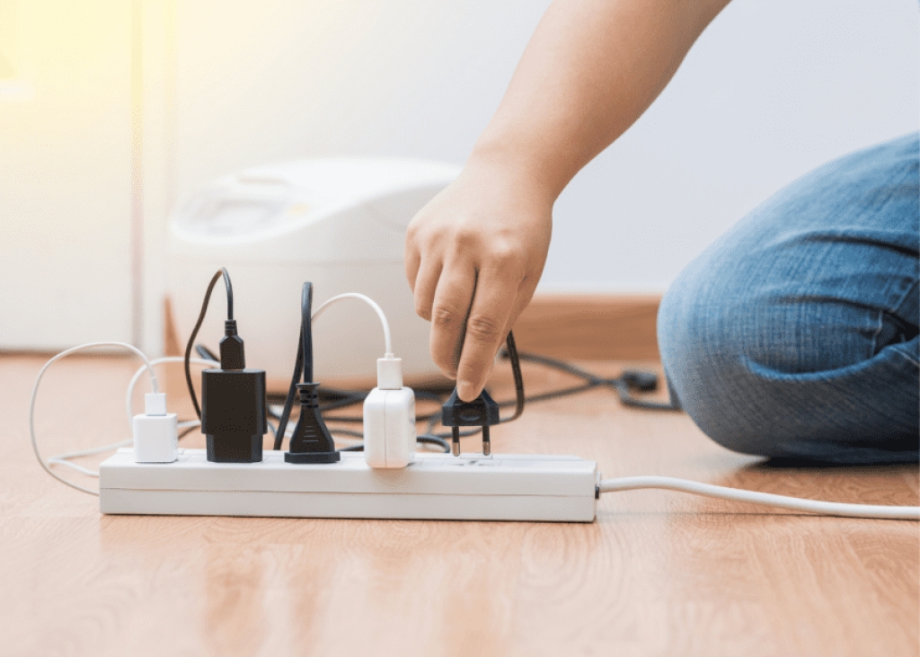 STRUJA POSKUPLJUJE, ALI ĆE BITI JEFTINA: Svi problemi Elektroprivrede preko leđa građana