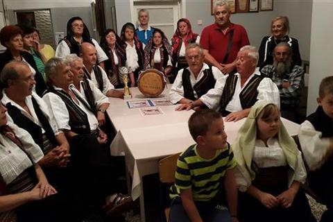 DOBOJ: Zavičajni klub "Izvor" prvi na saboru izvornog stvaralaštva