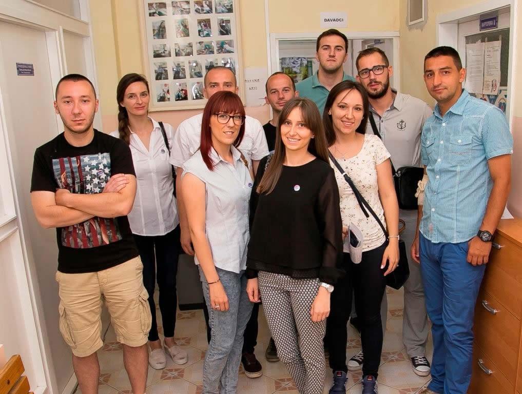 DOBOJ: Djeca poginulih boraca darovala krv, dostojni nasljednici svojih roditelja (FOTO)