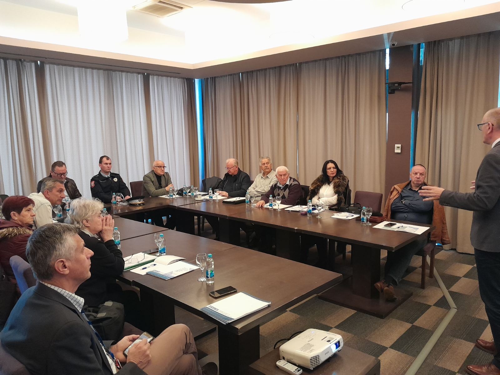 PREVENCIJA KRIVIČNIH DJELA POČINJENIH IZ MRŽNJE: Radionica OEBS-a u BiH održana u Doboju.