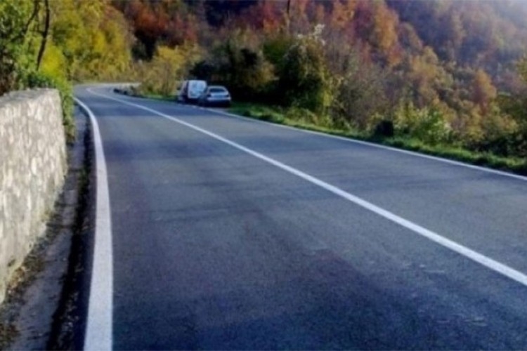 PUTEVI: Prohodni putevi Zvornik-Milići i Karakaj Sapna