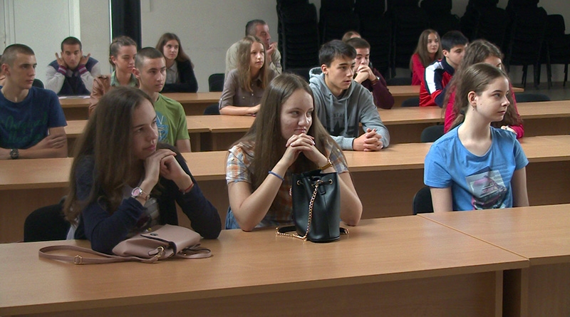 DOBOJ: Prijem za vukovce