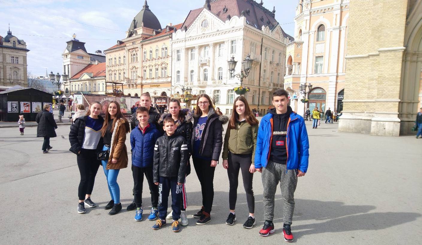 DOBOJ: Karatisti "Vile" na takmičenju u Novom Sadu (FOTO)