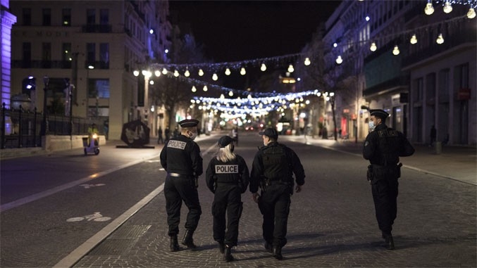 Evropa se zaključava uoči praznika