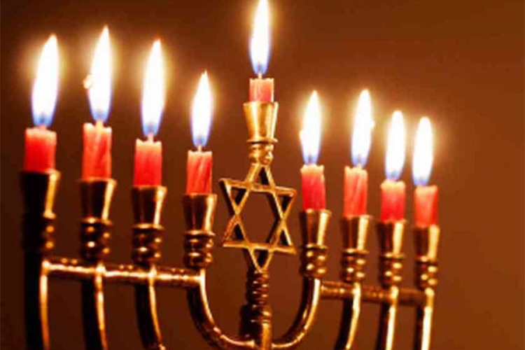 Jevreji slave praznik svjetlosti