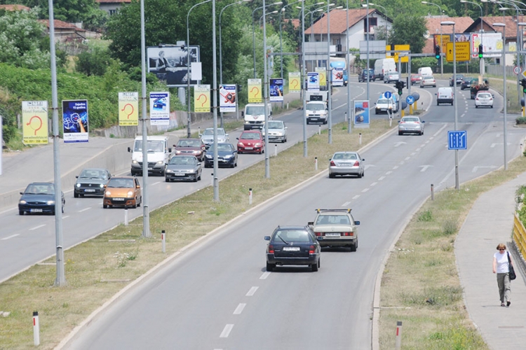 PUTEVI: Očekuje se pojačan saobraćaj zbog praznika
