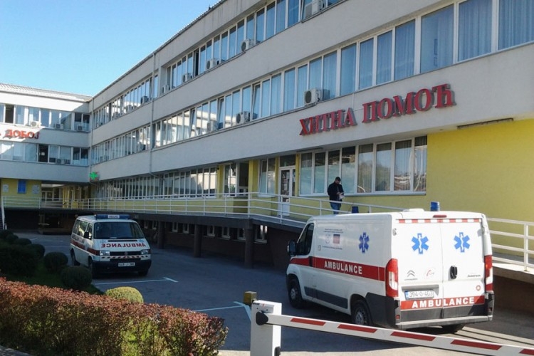 EKIPE HITNE POMOĆI: Požrtvovanost pobijedila apokaliptične scene