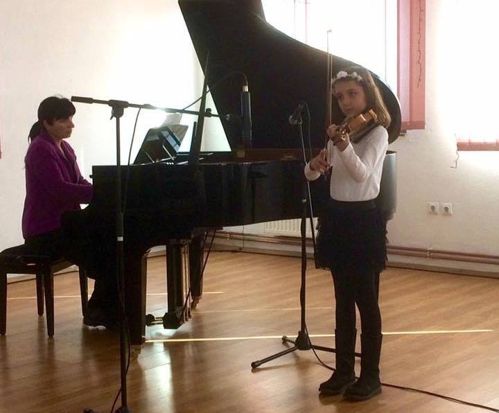 DOBOJSKI INFO NAJAVLJUJE: Takmičenje učenika Osnovne muzičke škole "Markos Portugal" Doboj