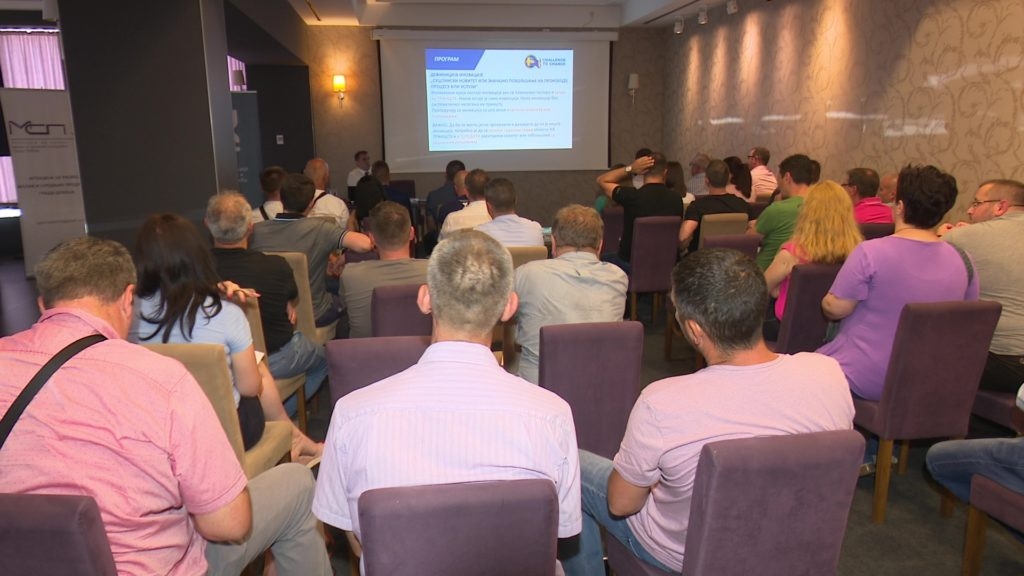 DOBOJ: Održana prezentacija za dodjelu bespovratnih sredstava za inovativne poslovne ideje (VIDEO)