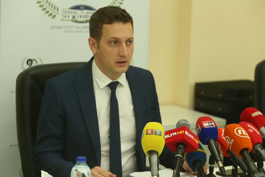 ZARAZA SE NE PREDAJE U Srpskoj još 125 osoba POZITIVNO na korona virus, PREMINUO JEDAN PACIJENT