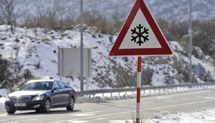 PUTEVI: Putevi prohodni, poledica u planinama