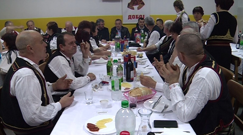 DOBOJ: Tradicionalno druženje Zavičajnog udruženja „Izvor“ na Savindan