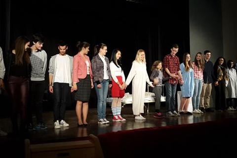 DOBOJ: Održana predstava "Nisam drugačija" (FOTO)