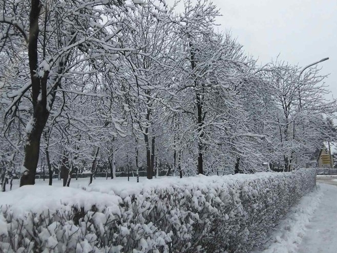 VRIJEME: Danas hladno i oblačno, uz temperaturu od minus tri do tri stepena
