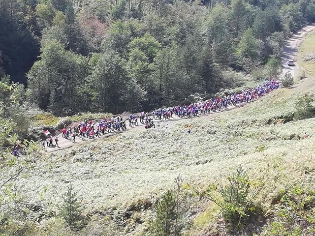 DOBOJ: Marš za Srbe postradale na području Vozuće (VIDEO) (FOTO)