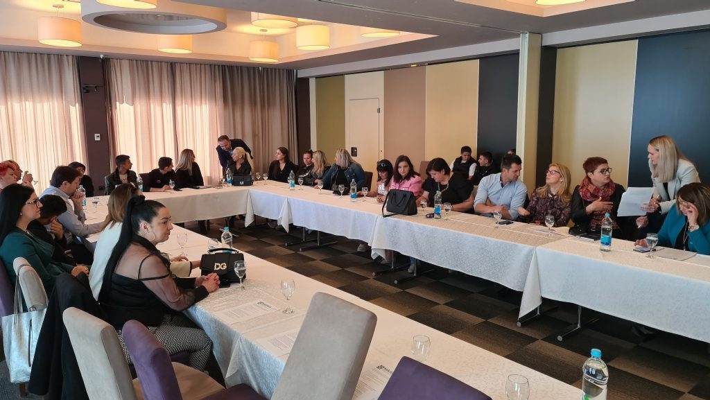 DOBOJ: "Položaj Roma se unaprijedio, ali još nije na zadovoljavajućem nivou"