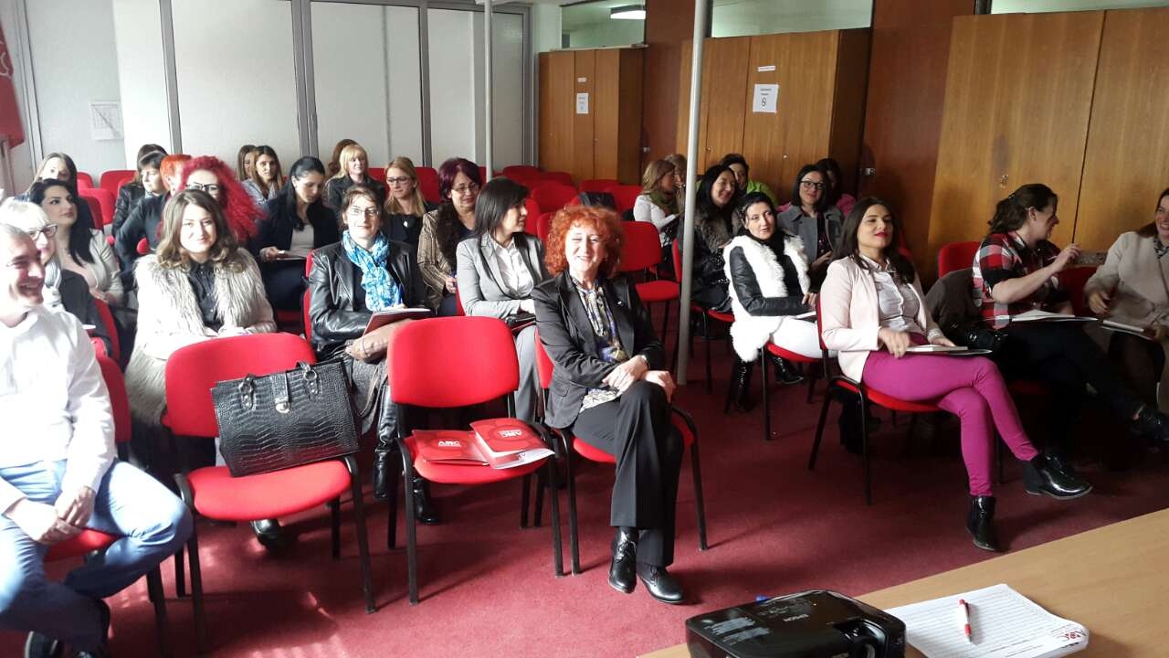 DOBOJ: Aktivno se radi na edukaciji žena
