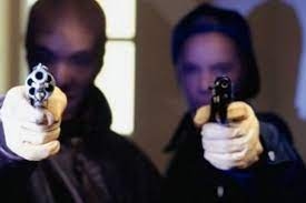 DOBOJ: Maskirani razbojnici ukrali 3.000 KM i povrijedili radnicu