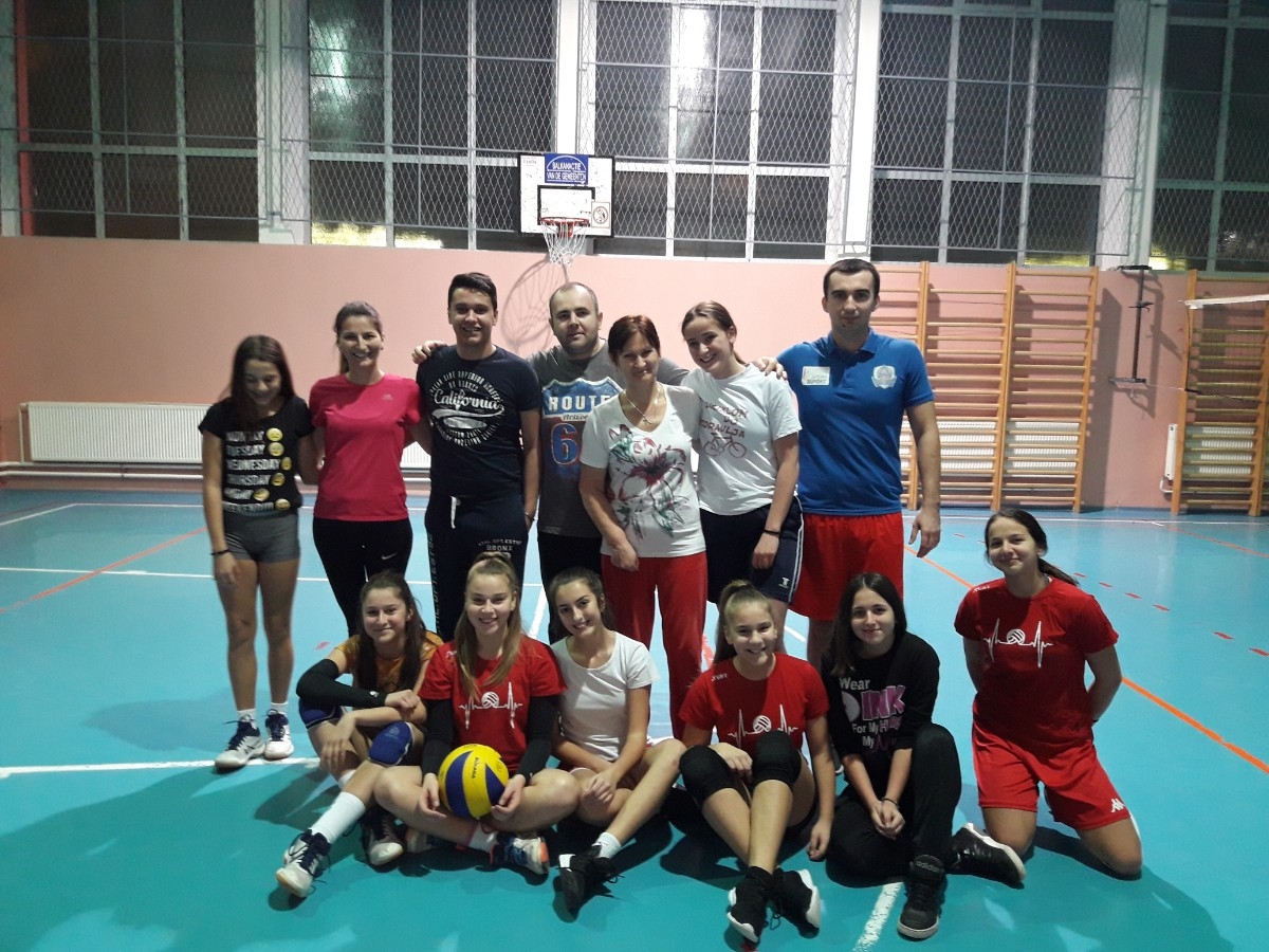 DOBOJ: Odbojкom do boljeg zdravlja (FOTO)