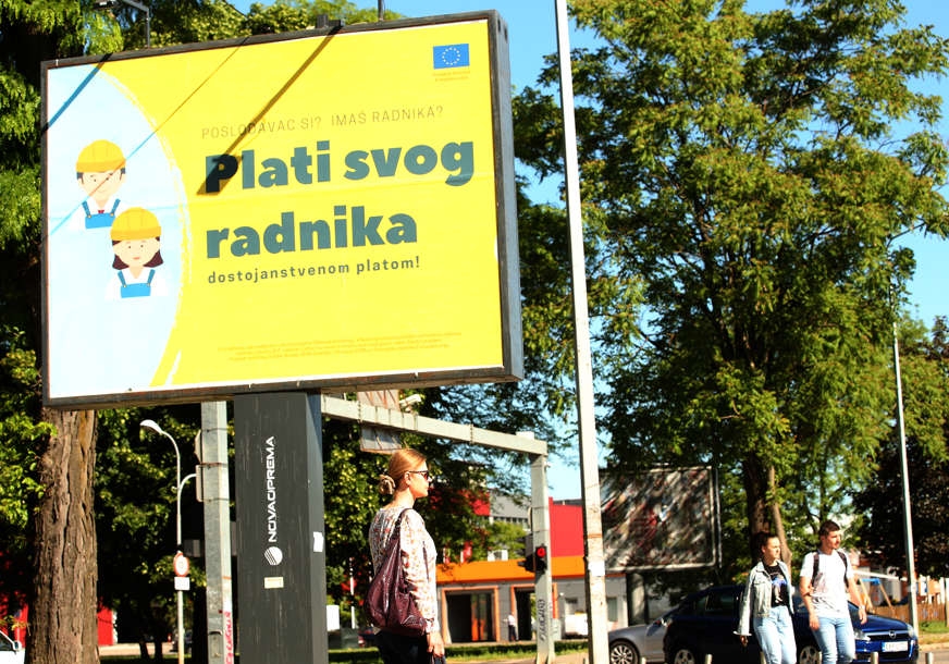 Budžetlijama povišica, OSTALIMA ŠIPAK: Vlada RS povećava jaz između javnog sektora i privrede