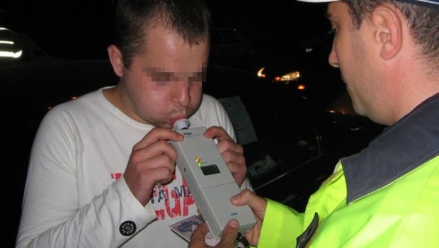 DOBOJ: Uhapšen pijani pješak, vozač odbio da se testira na alkohol