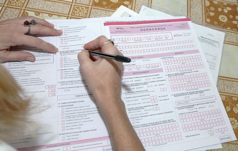 POPIS: Stranci ukazivali na friziranje rezultata