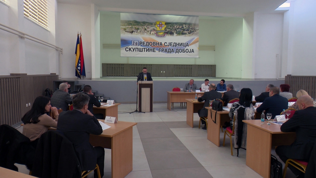 DOBOJ: Ostvaren javni prihod od oko 300.000.000 KM