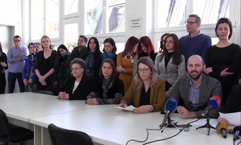 DOBOJ: Gradonačelnik zloupotrebio školu (VIDEO)