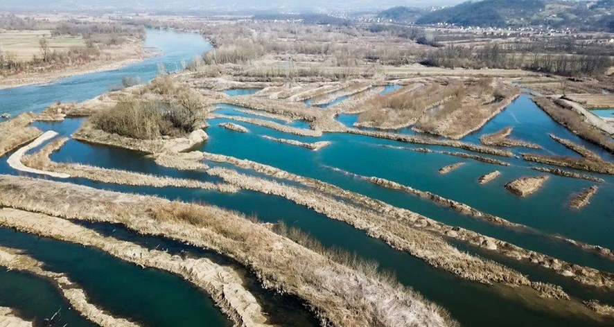 ZBOG BORBE ZA LEGALNU I KONTROLISANU EKSPLOATACIJU ŠLJUNKA Šljunkari ponovo napali građanske aktiviste