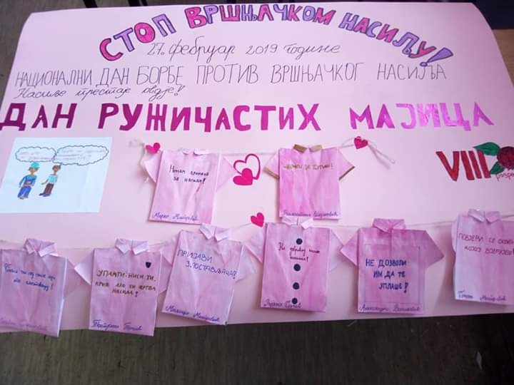 DOBOJ: Učenici OŠ "Ozren" Dona Paklenica obilježili Svjetski dan ružičastih majica (FOTO)