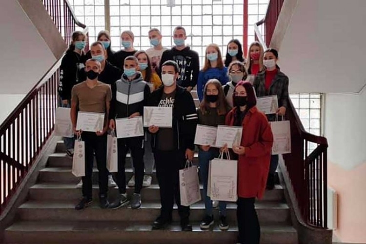 DOBOJ: Ekipa Gimnazije pobjednik kviza u poznavanju kineskog jezika i kulture