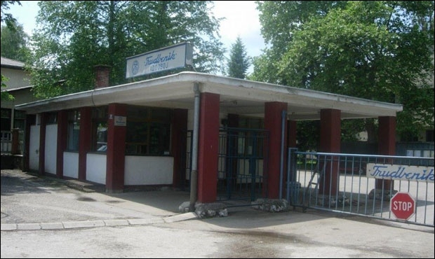 OSTAVŠTINA SDS-a DOBOJ Propali dobojski giganti