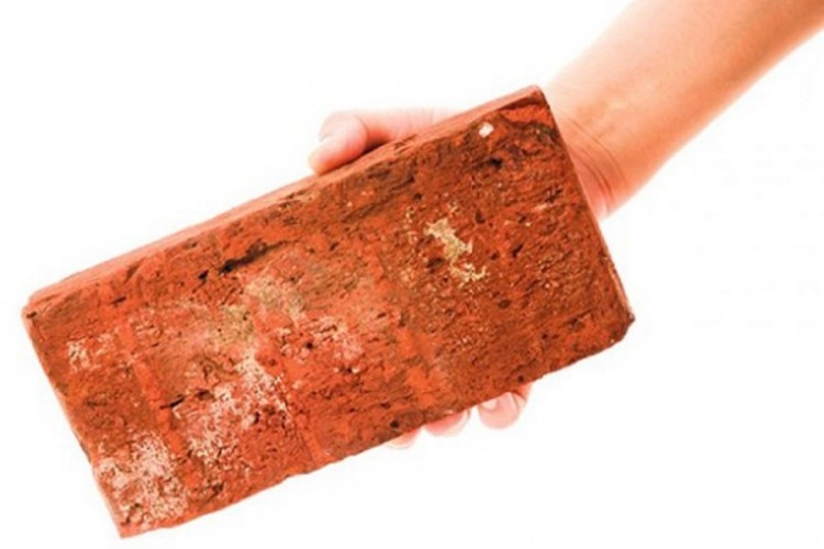 DOBOJ: Nakon svađe ciglom udario čovjeka u glavu