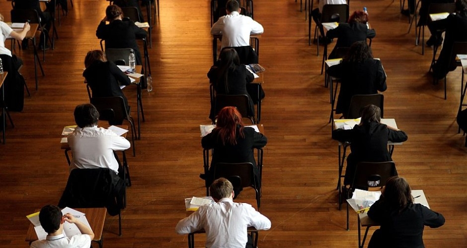 ZAVRZLAME OKO IZBORA: Kondića za rektora