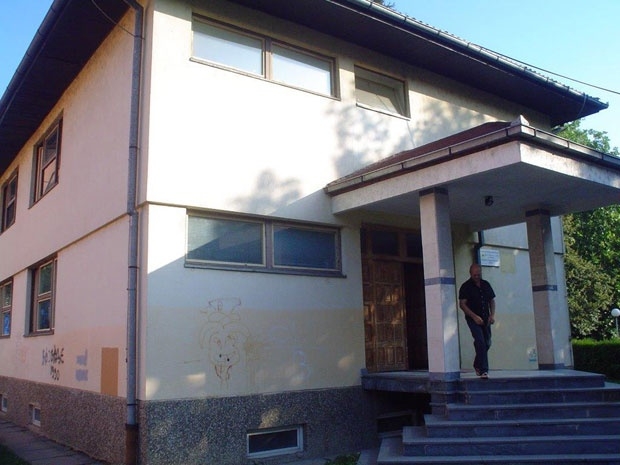 DOBOJ: Zahtev SNSD, zaposlenje pripravnika po stranačkom ključu