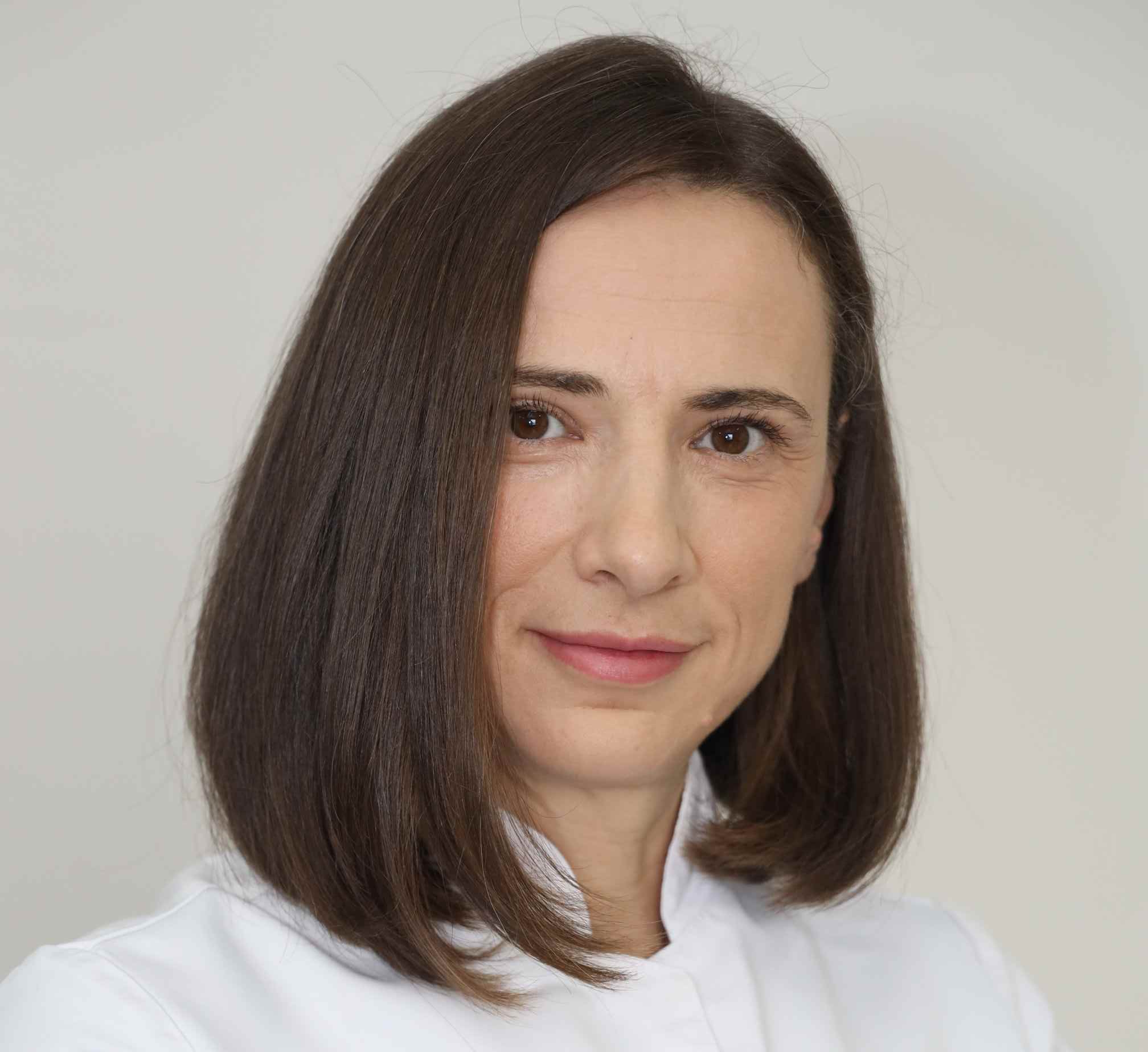 SVEČANA DODELA NAGRADA 11. INTERNATIONAL MEDIS AWARDS U LJUBLJANI Farmaceutkinja Dragana Milaković iz UKC Republike Srpske među finalistima prestižnog priznanja