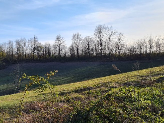 VRIJEME: Oblačno sa sunčanim intervalima i toplije