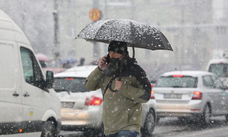 VRIJEME: Danas oblačno, slab snijeg samo ponegdje