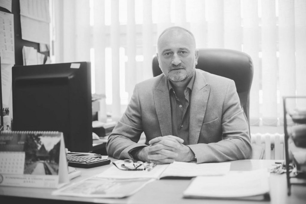 DOBOJ: Preminuo predsjednik regionalnog Aktiva direktora srednjih škola, sutra komemoracija