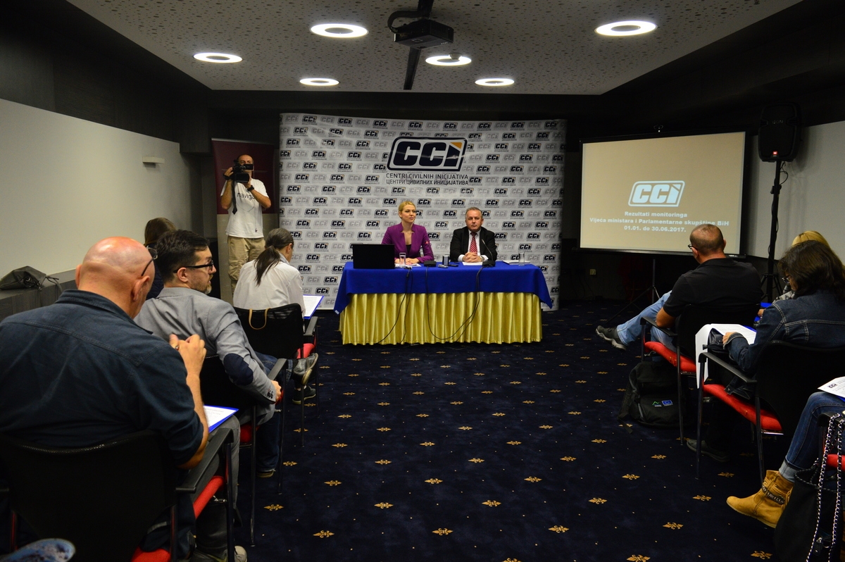 RAD VIJEĆA MINISTARA I PARLAMENTARNE SKUPŠTINE BiH U PRVOJ POLOVINI 2017. Za pola godine realizovano tek 4% planiranih zakona