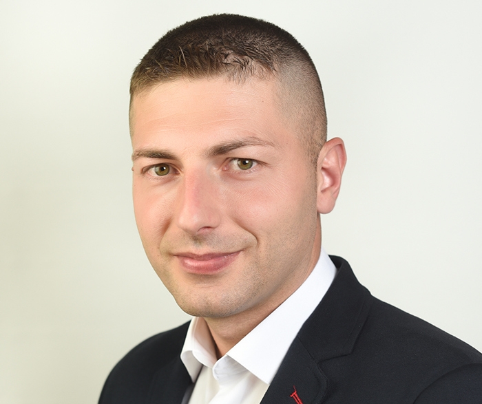 Aleksandar Šakanović, kandidat SDS za NSRS: ZAUZDATI LOKALNE MOĆNIKE I STATI U KRAJ REKETIRANJU I GUŠENJU MALIH I SREDNJIH PREDUZEĆA