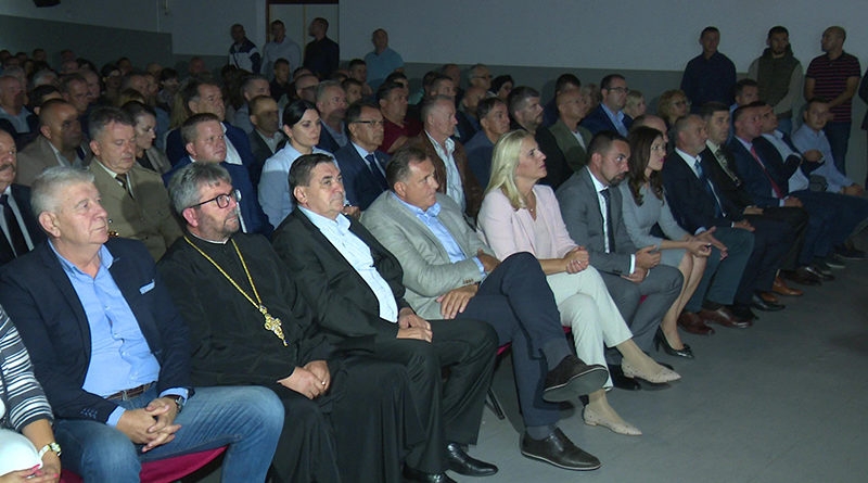 DOBOJ: Održana akademija “Egzodus i trajanje”