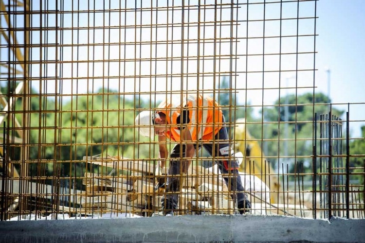IZVJEŠTAJ EK: Plate i potrošnja u BiH rasli, izvoz i uvoz smanjeni