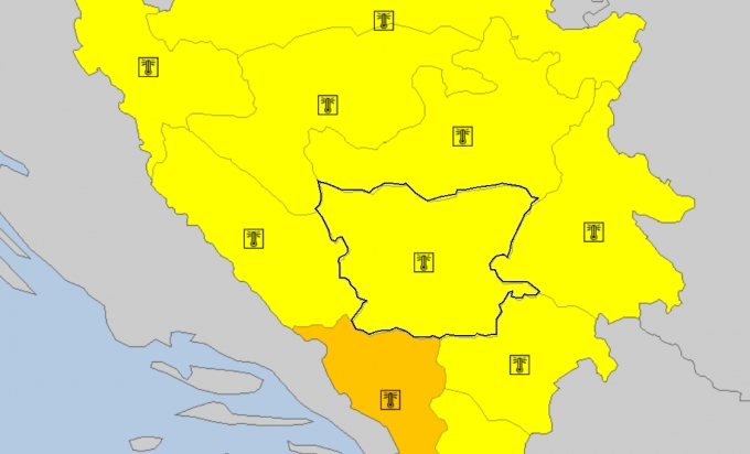 VRIJEME: Meteoalarm i dalje upaljen, oprez zbog visokih temperatura i grmljavine