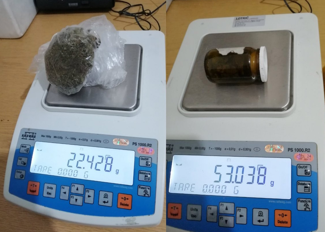 DOBOJ: Pronađene opojne droge i digitalne vage (FOTO)