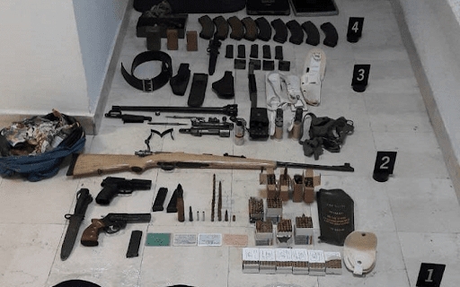 DOBOJ: Oduzeti lovačka puška, bombe i municija