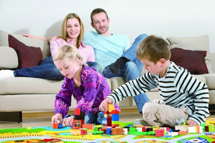 BORBA ZA VEĆI NATALITET U REPUBLICI SRPSKOJ: Zakon o majci u rukama poslanika