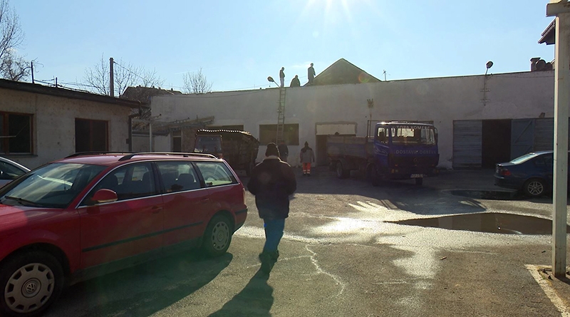 DOBOJ: Počelo rušenje starih objekata saobraćajne policije